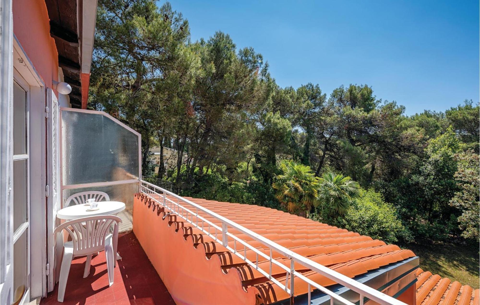 Amazing Apartment In Rovinj With Wifi Exterior photo